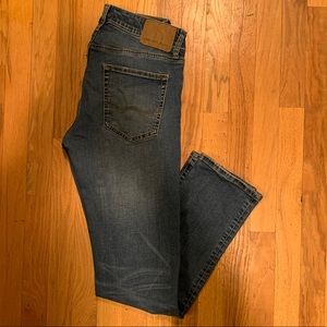 American Eagle Slim Straight Jeans